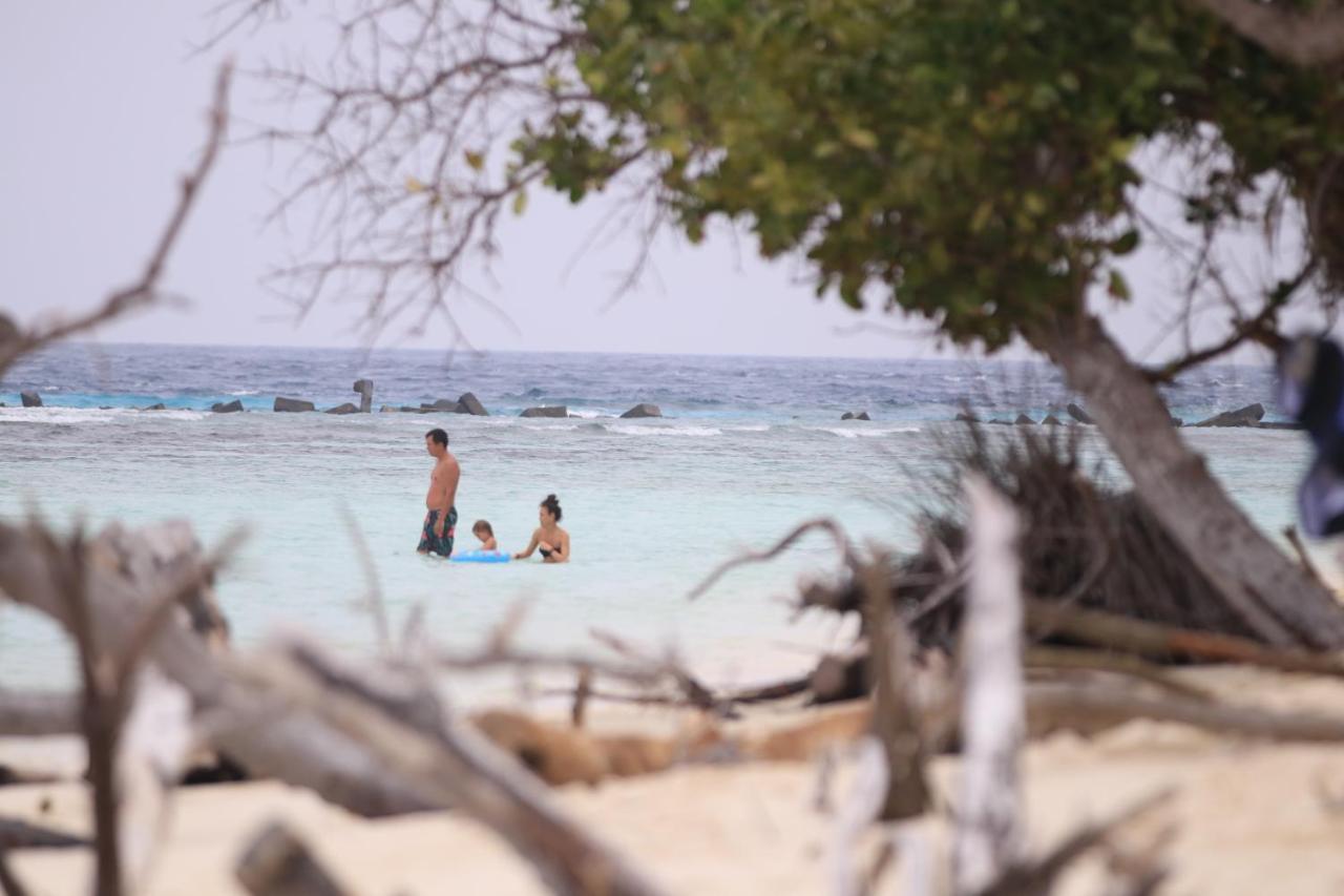 Hitha Maldives - Omadhoo Hotel Exterior photo